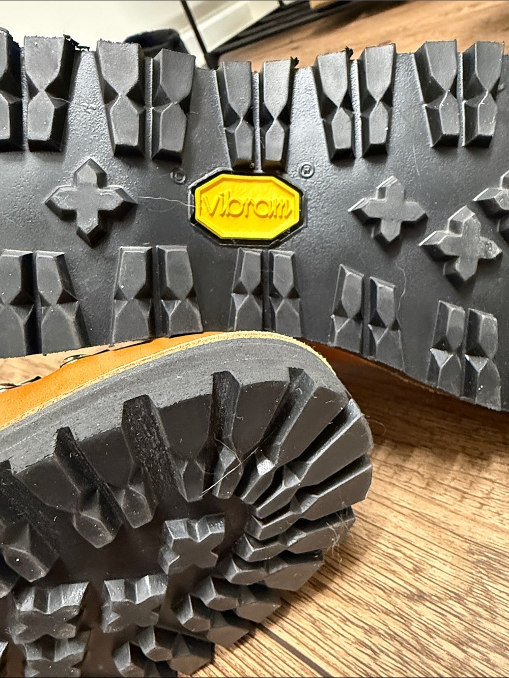 Danner Mountain Lite Cascade Boot - Picture 5 of 7